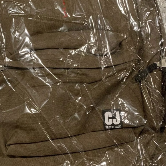 BACK PACK IS SOLD OUT - Picture 6 of 16